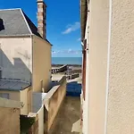 De L'epi Maisy Apartment