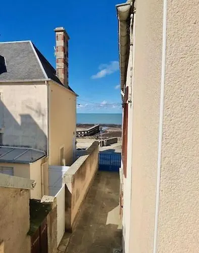 De L'epi Maisy Apartment